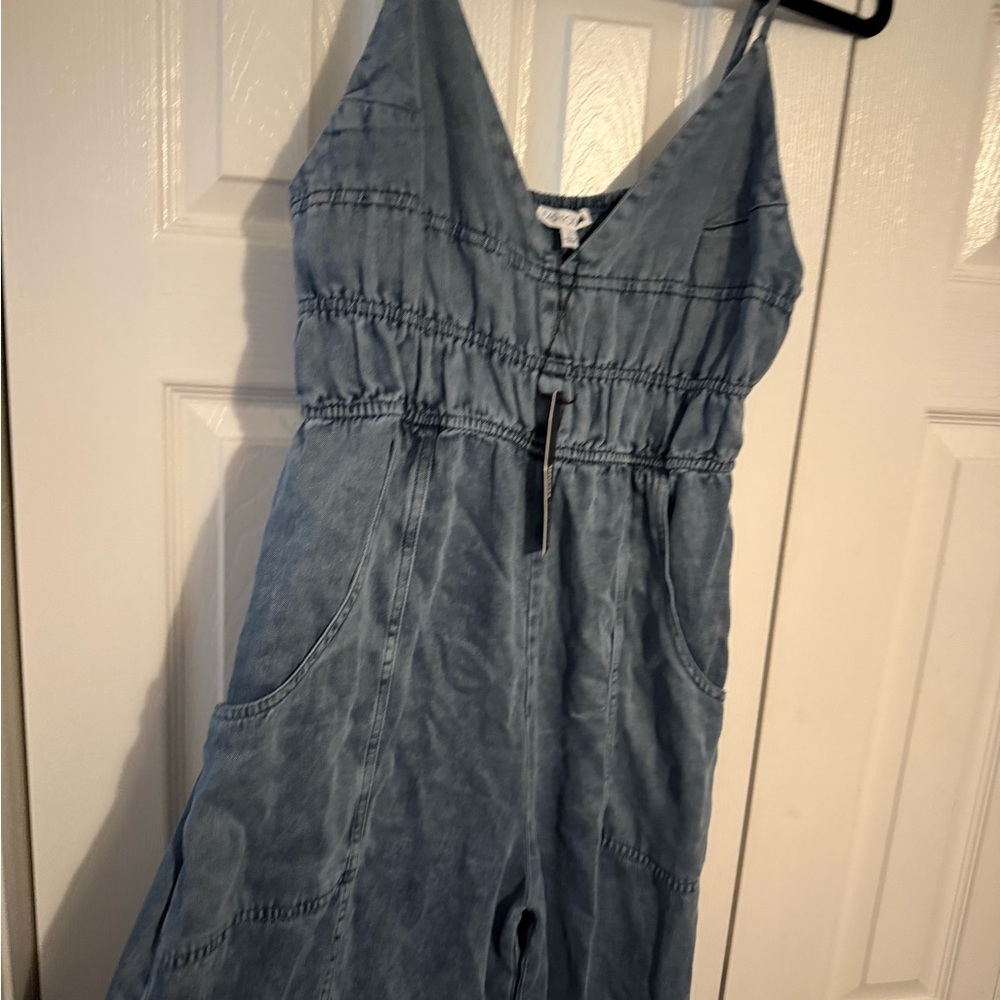 Fashion Nova Light Blue Denim One Piece Women’s Jumpsuit. !!NEW!!